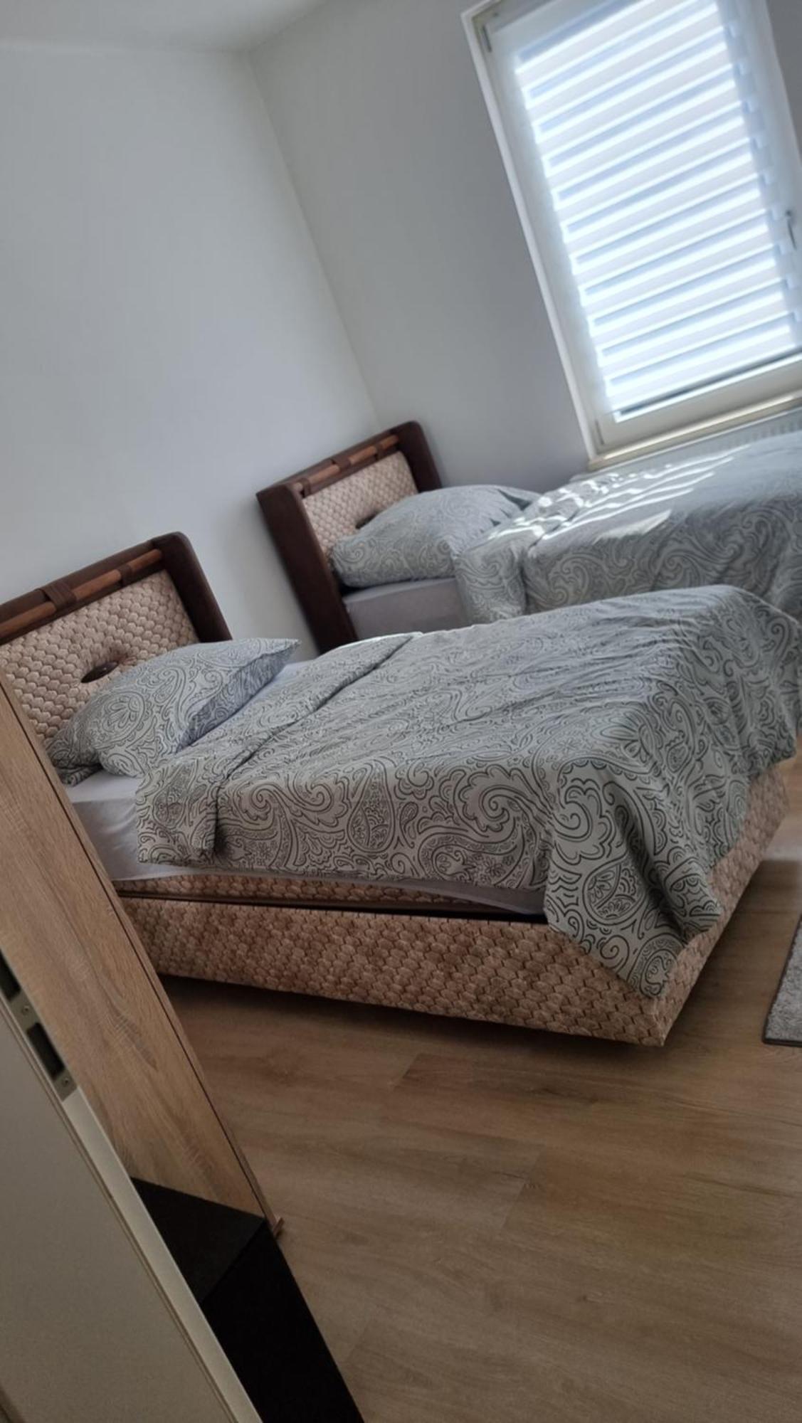 Ferienwohnung Balkan Erfurt Luaran gambar